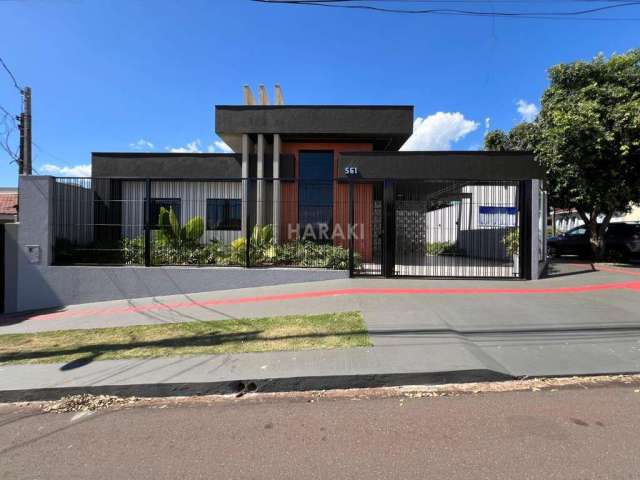 Casa para Venda em Maringá, Parque das Laranjeiras, 3 dormitórios, 1 suíte, 3 banheiros, 2 vagas