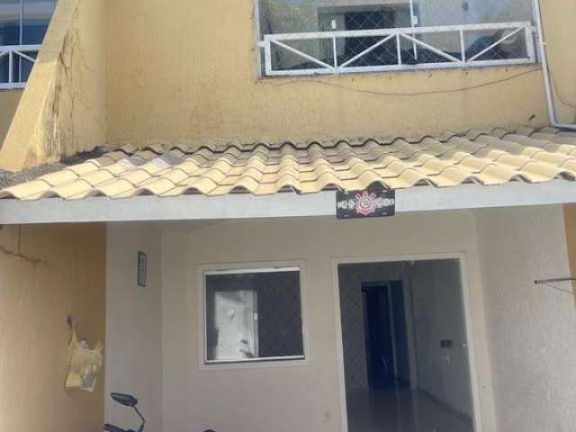 Casa, 2/4, suíte e varanda, Vila Praiana, Centro de Lauro de Freitas