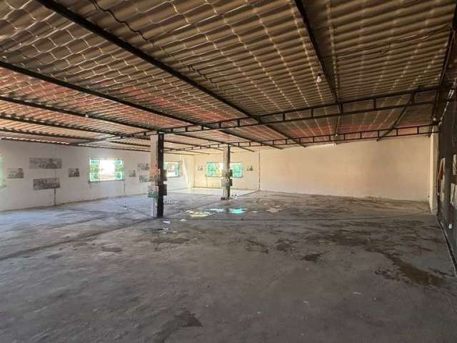 Ponto comercial para alugar na Avenida Amarílio Thiago dos Santos, Centro, Lauro de Freitas, 300 m2 por R$ 4.500