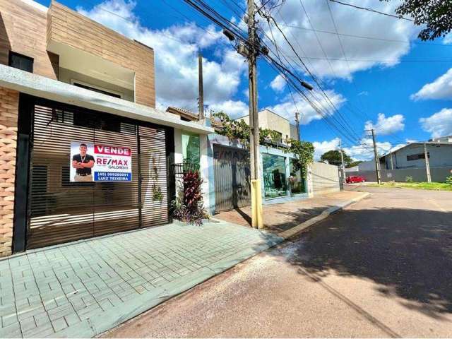 Triplex com 3 Quartos (1 Suíte) a Venda em Cascavel - Bairro Canadá