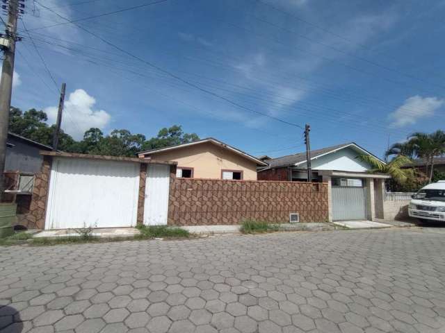Casa com 2 quartos à venda no Mato Alto, Laguna  por R$ 259.000