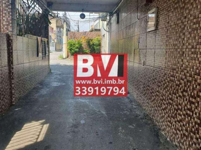 Apartamento com 2 quartos à venda na Cascadura, Rio de Janeiro , 48 m2 por R$ 210.000