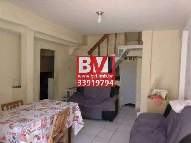 Casa com 3 quartos à venda na Vila da Penha, Rio de Janeiro , 90 m2 por R$ 320.000