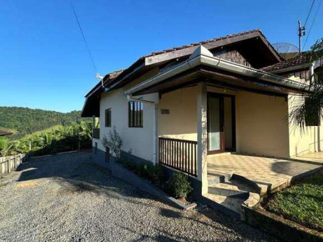 Casa à venda no Ribeirão Areia, Pomerode  por R$ 450.000