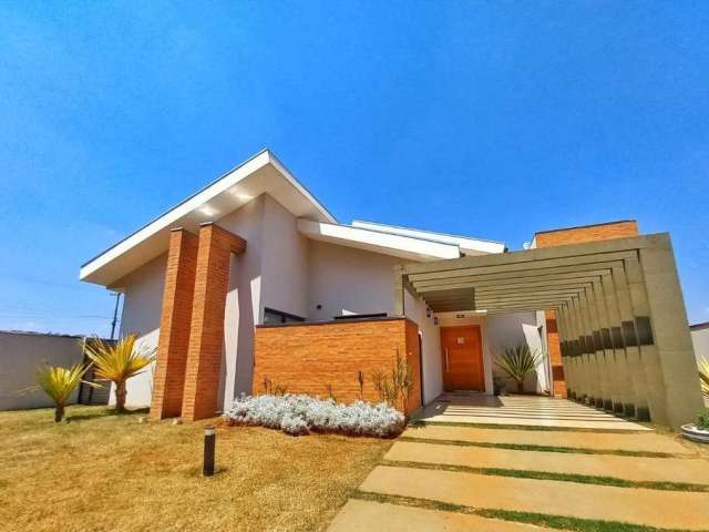 Casa em condomínio fechado à venda em Thermas de Santa Barbara, Águas de Santa Bárbara  por R$ 850.000