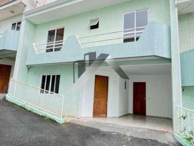 Casa em condomínio fechado com 3 quartos à venda no Xaxim, Curitiba , 152 m2 por R$ 579.000