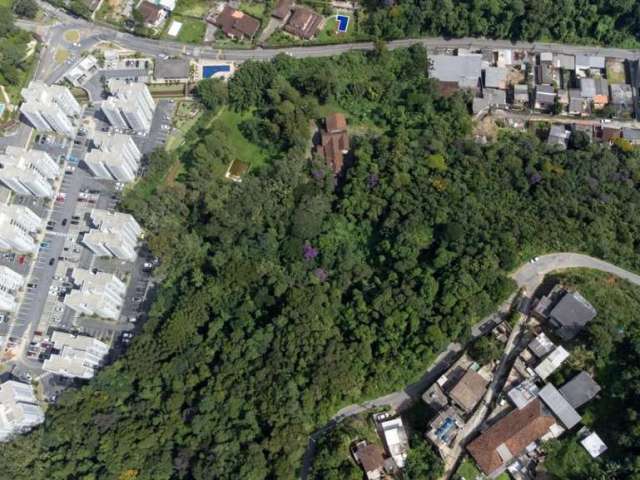 Terreno à venda no Independência, Petrópolis  por R$ 1.950.000