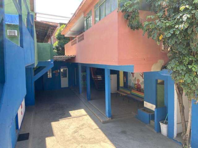 Casa comercial à venda na Rua Maria Magalhães, 89, Vilar dos Teles, São João de Meriti, 400 m2 por R$ 650.000