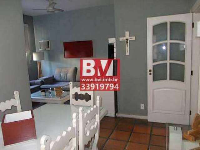 Casa com 5 quartos à venda na Rua Jornalista Mário Galvão, Vila Kosmos, Rio de Janeiro, 150 m2 por R$ 450.000