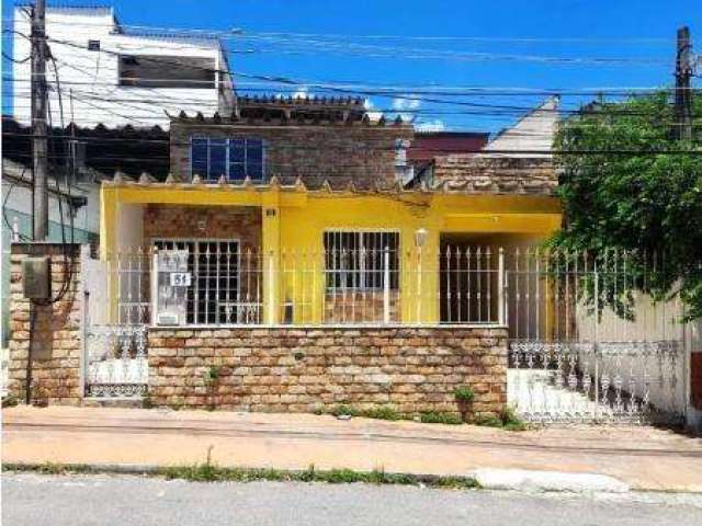 Casa com 3 quartos à venda em Bangu, Rio de Janeiro , 220 m2 por R$ 400.000