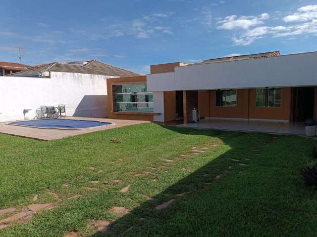 Casa em condomínio fechado com 3 quartos à venda no Região dos Lagos, Sobradinho , 220 m2 por R$ 1.199.000