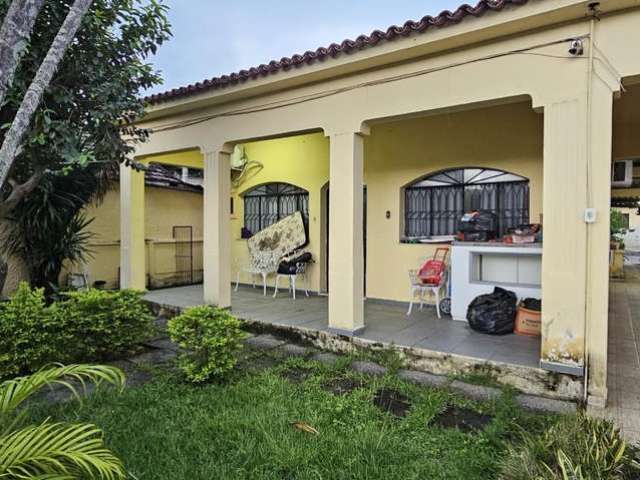 Casa com 3 quartos à venda no Senador Vasconcelos, Rio de Janeiro , 720 m2 por R$ 450.000