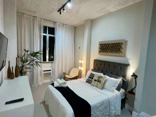 Loft com 1 quarto para alugar em Copacabana, Rio de Janeiro  por R$ 4.700