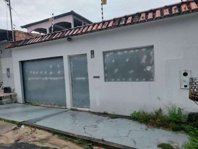 Casa com 3 quartos para alugar em Novo Aleixo, Manaus , 200 m2 por R$ 2.000