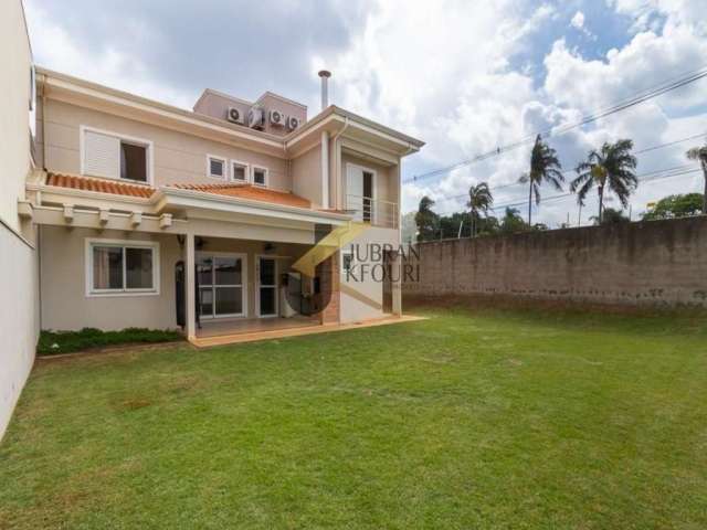 Casa em condomínio à venda em Paulínia, com 3 dormitórios (1 suíte), lazer comum e garagem para vários carros.