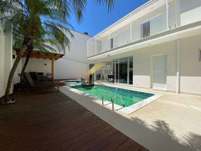 Casa à venda no Swiss Park - Campinas, 4 suítes, (2 com hidro), lazer comum e garagem para vários carros.