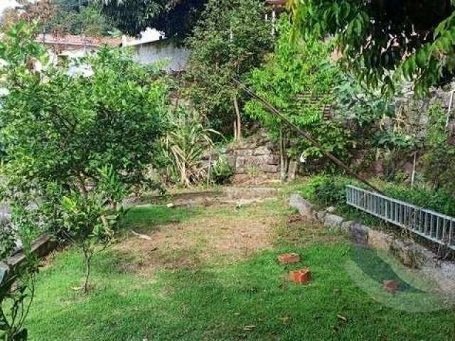 Terreno de 557.1m² no bairro Centro