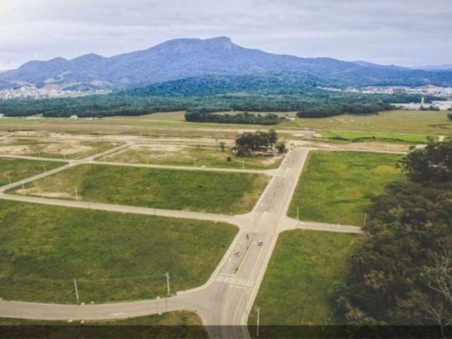 Terreno de 718.5m² no bairro Sertão do Maruim