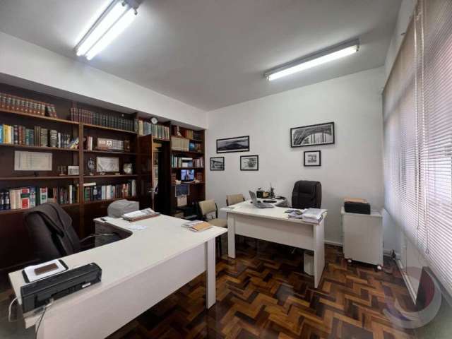 Sala Comercial de 50.84m² no bairro Centro