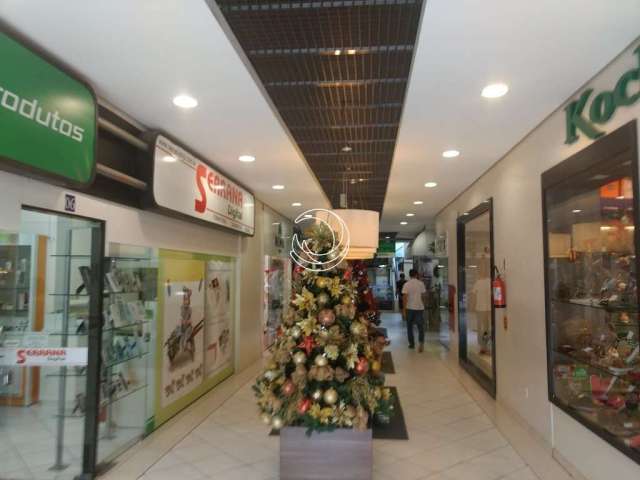 Sala Comercial de 30.5m² no bairro Trindade