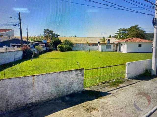 Terreno de 1385.06m² no bairro Barra Da Lagoa