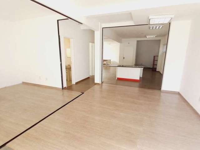 Sala Comercial de 92.73m² no bairro Estreito