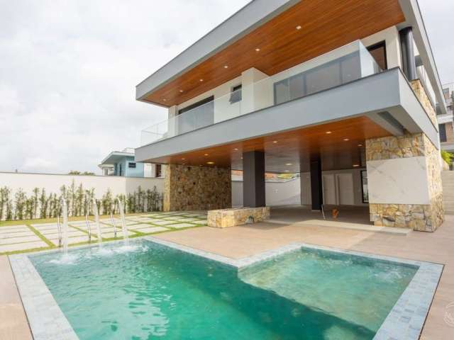 Casa Alto Padrão com 4 suítes na Pedra Branca