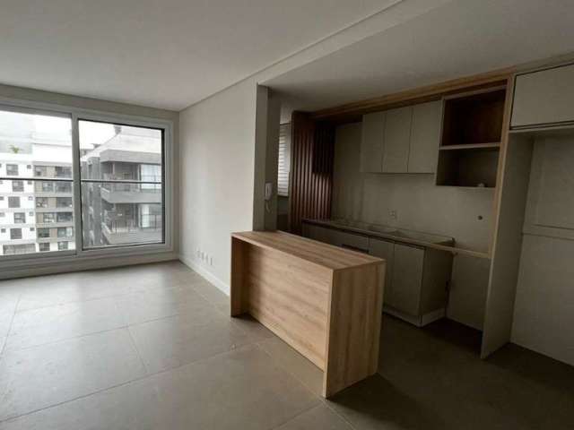 Apartamento alto padrão, 2 suítes em Jurerê Internacional.