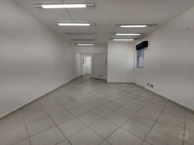 Sala Comercial com 42,68m² no Centro