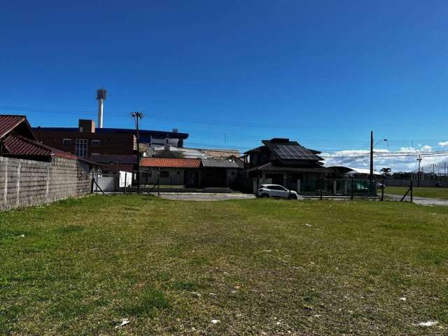 Terreno de 360m² no bairro Carianos - Florianópolis SC