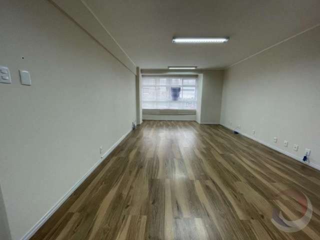 Sala Comercial de 34.68m² no bairro Centro