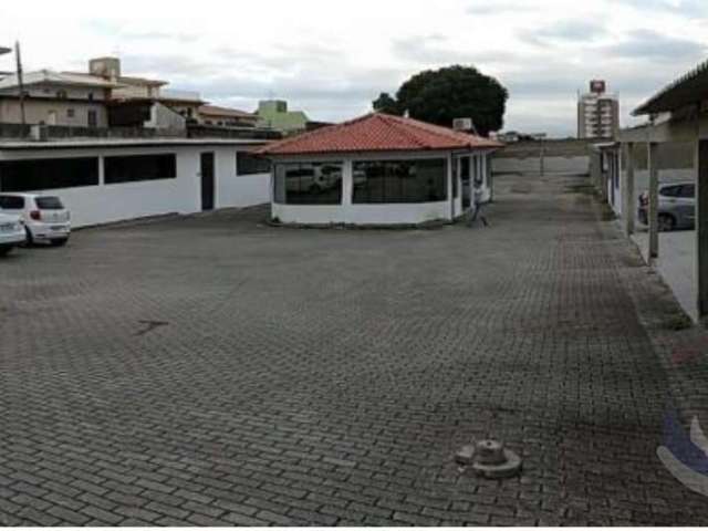 Terreno de 2452.51m² no bairro Capoeiras