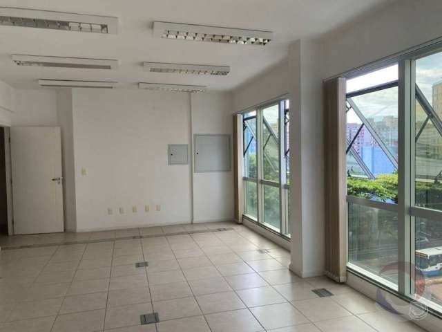 Sala Comercial de 294.39m² no bairro Centro