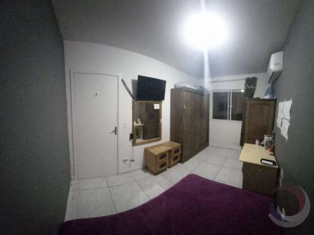 Apartamento de 2 dorms no bairro Balneário