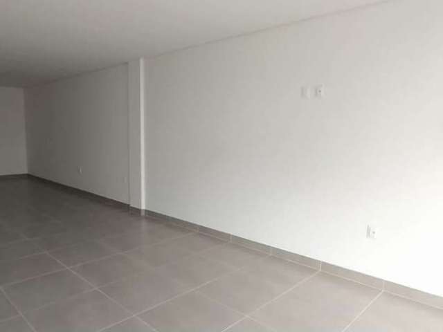 Loja de 44.88m² no bairro Trindade