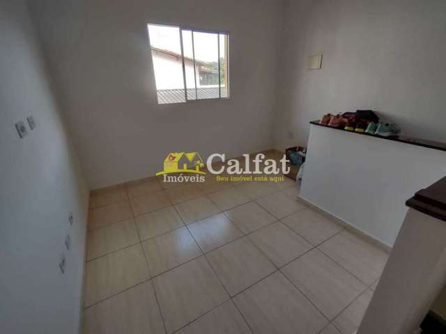 Casa com 2 quartos para alugar no Nova Mirim, Praia Grande , 50 m2 por R$ 1.600