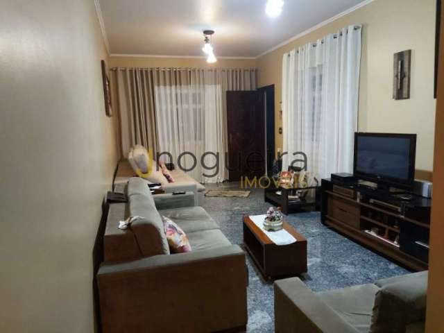 Casa à venda com 3 dormitórios com 01 Suite  - Campo Grande - São Paulo/SP