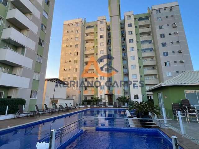 Apartamento à venda em Balneário Piçarras-SC, Itacolomi com 02 quartos, totalmente mobiliado.