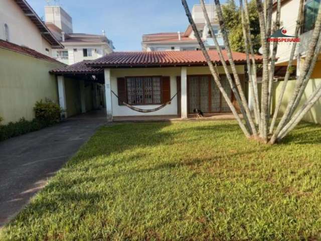 Casa com 2 quartos à venda na Rua João de Barro, 210, Canasvieiras, Florianópolis, 150 m2 por R$ 800.000