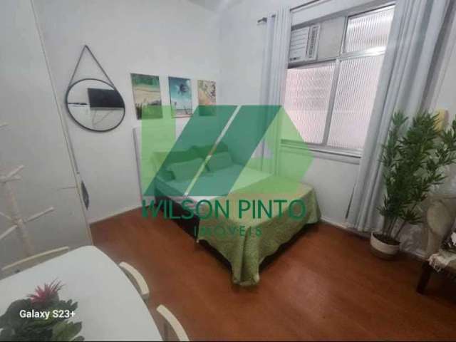 Kitnet / Stúdio à venda na Rua General Azevedo Pimentel, Copacabana, Rio de Janeiro, 30 m2 por R$ 380.000