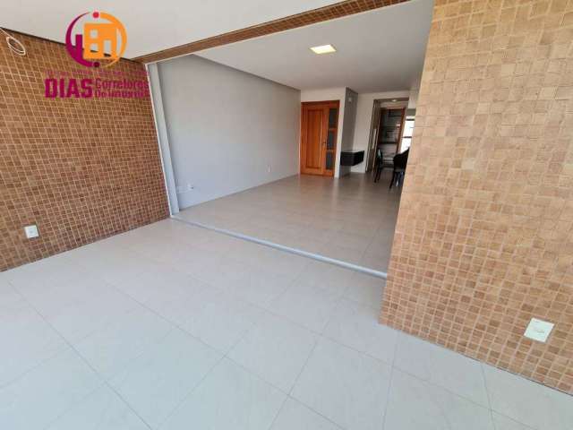 Vendo em exclusividade e oportunidade Apartamento em Alphaville  com 4/4, vista mar  com andar alto chaves em mãos