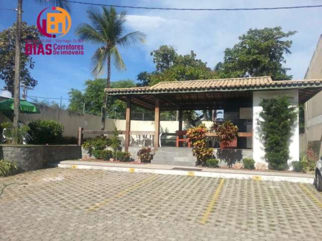 Casa Duplex para venda em condomínio fechado com piscina, espaço, gourmet com 4/4, próximo á praia e comercio local