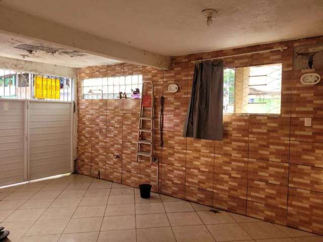 Casa para venda com 2 quartos em Campo Grande - Rio de Janeiro - RJ