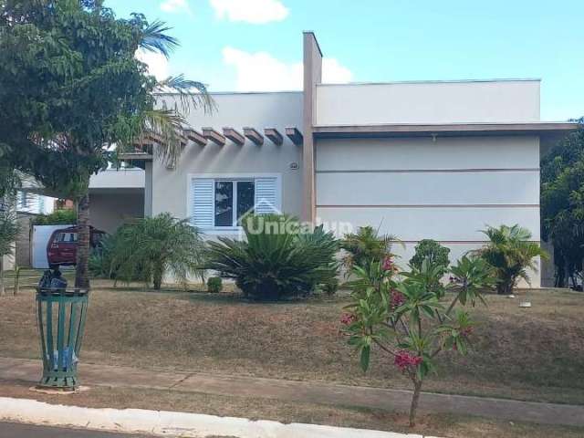 Condominio Fechado em Condomínio para Venda no bairro Portal dos Lagos, 4 dorm, 1 suíte, 2 vagas, 292m2 m, 1000m2 m