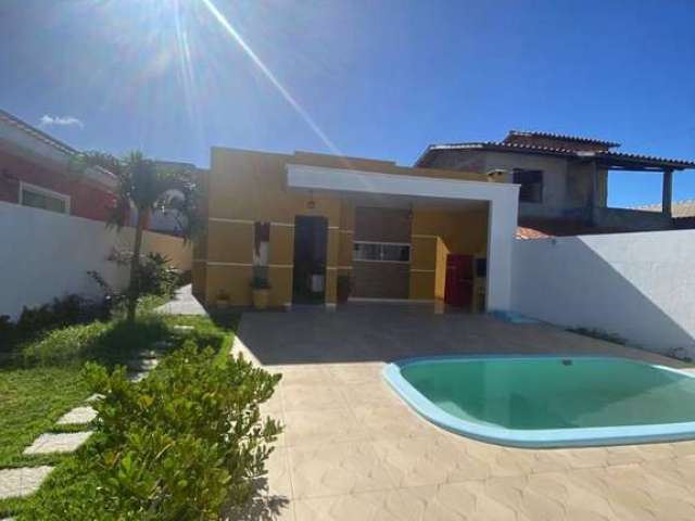 Casa com 3 dormitórios, espaço gourmet e piscina à venda, por R$ 550.000 Financia! Arembepe Aquaville