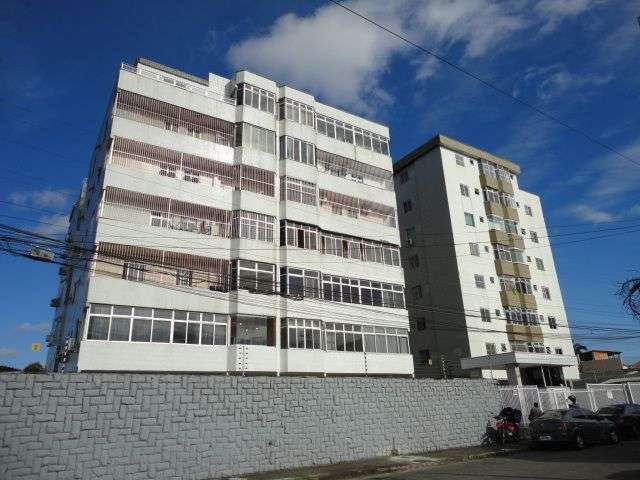 Apartamento com quatro quartos no bairro de fátima