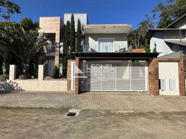 Casa com 3 dormitórios à venda no bairro Das Nações em Timbó/SC