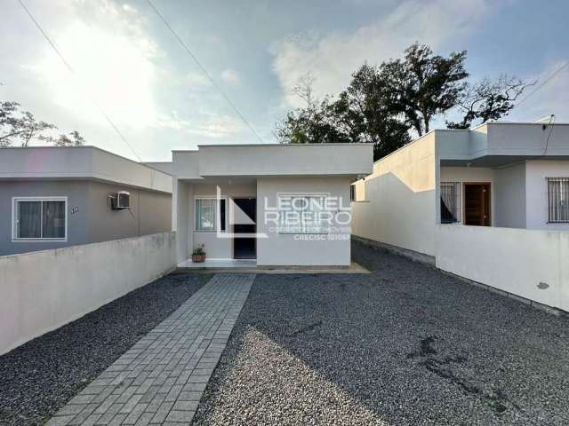 Casa com 2 dormitórios à venda, 53,35m² no bairro Benedito - Indaial/SC