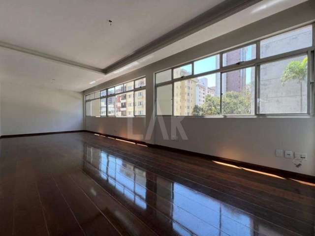 Apartamento à venda, 4 quartos, 1 suíte, 2 vagas, Lourdes - Belo Horizonte/MG