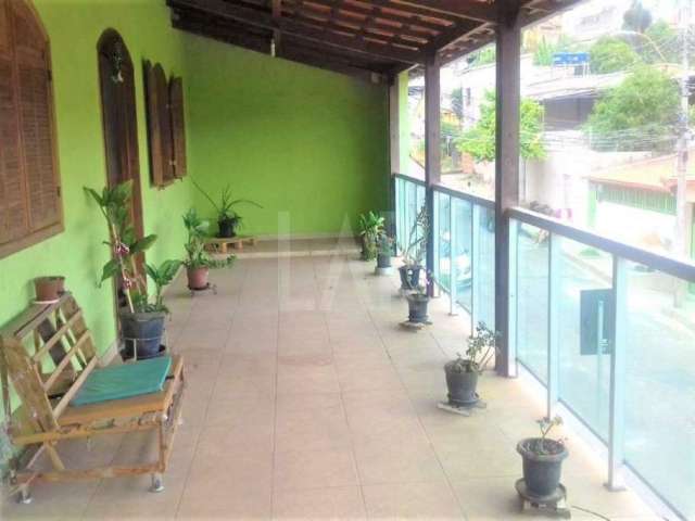 Casa à venda, 3 quartos, 2 suítes, 3 vagas, Santa Mônica - Belo Horizonte/MG